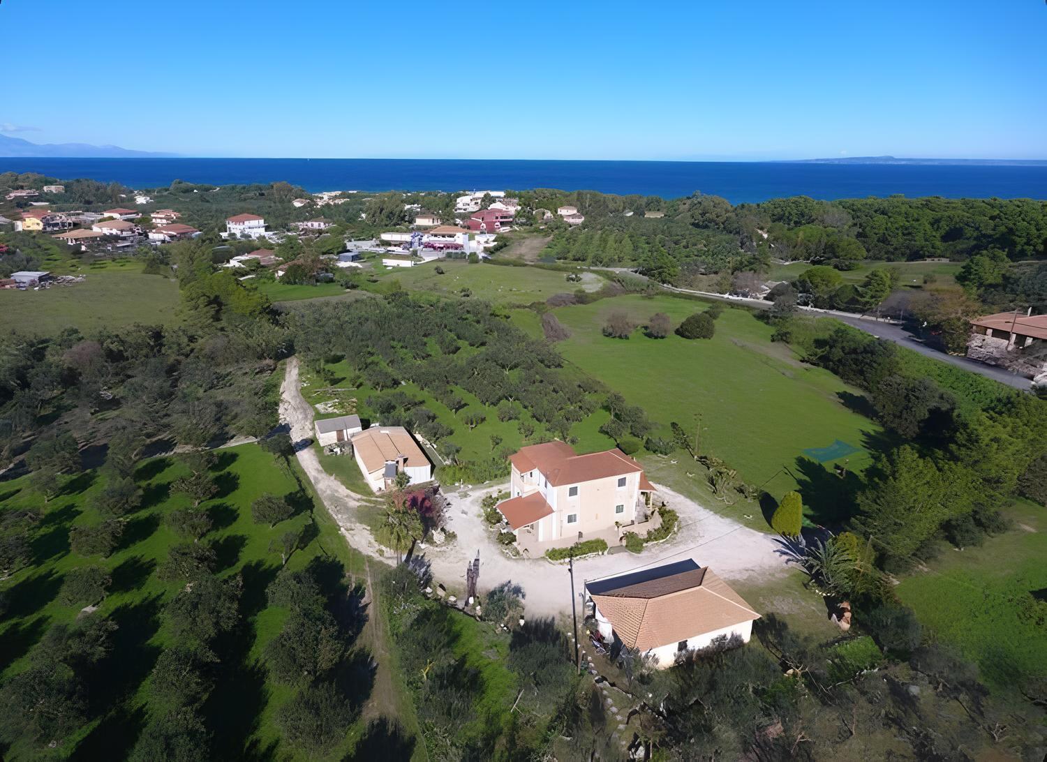 Sunshine Villa photo 4