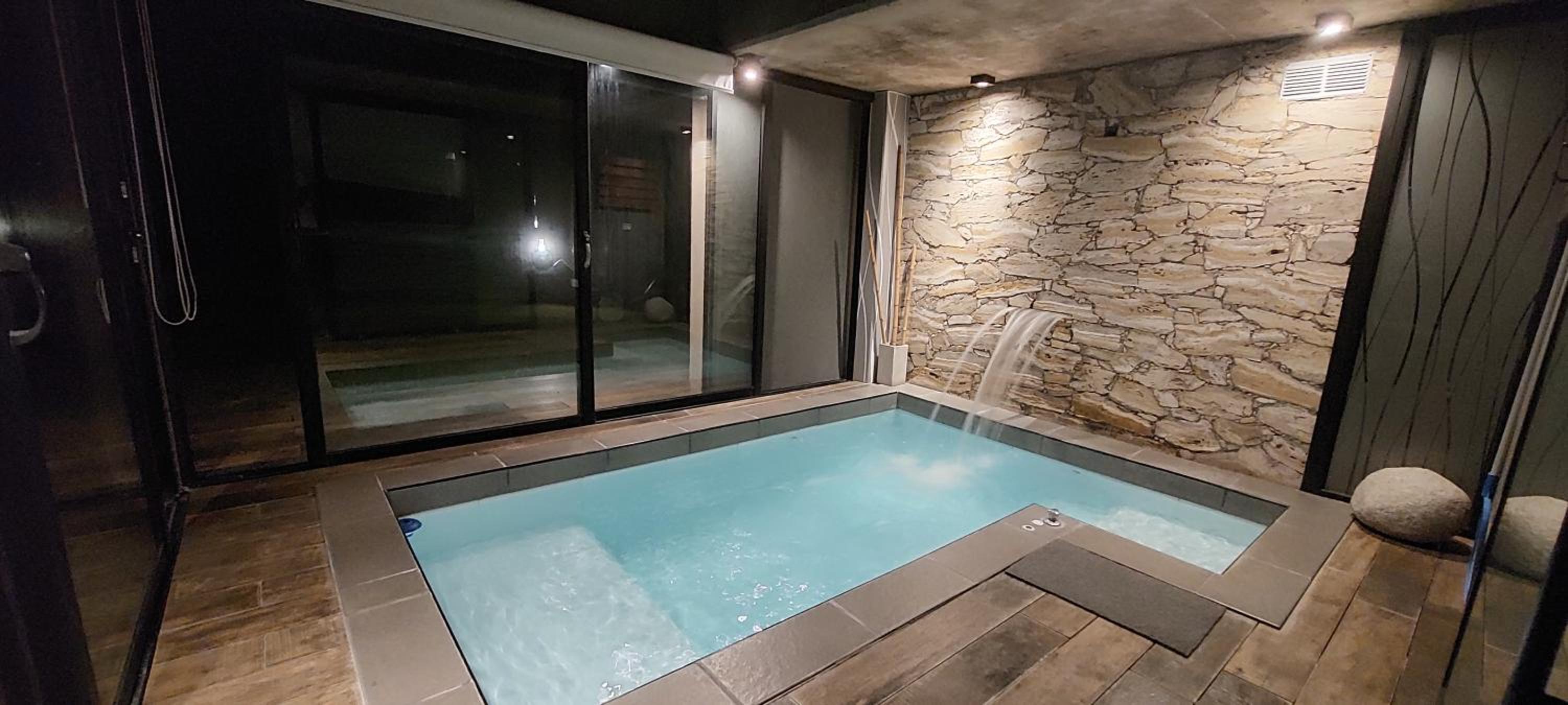 Casa Cardales MINI PISCINA CLIMATIZADA