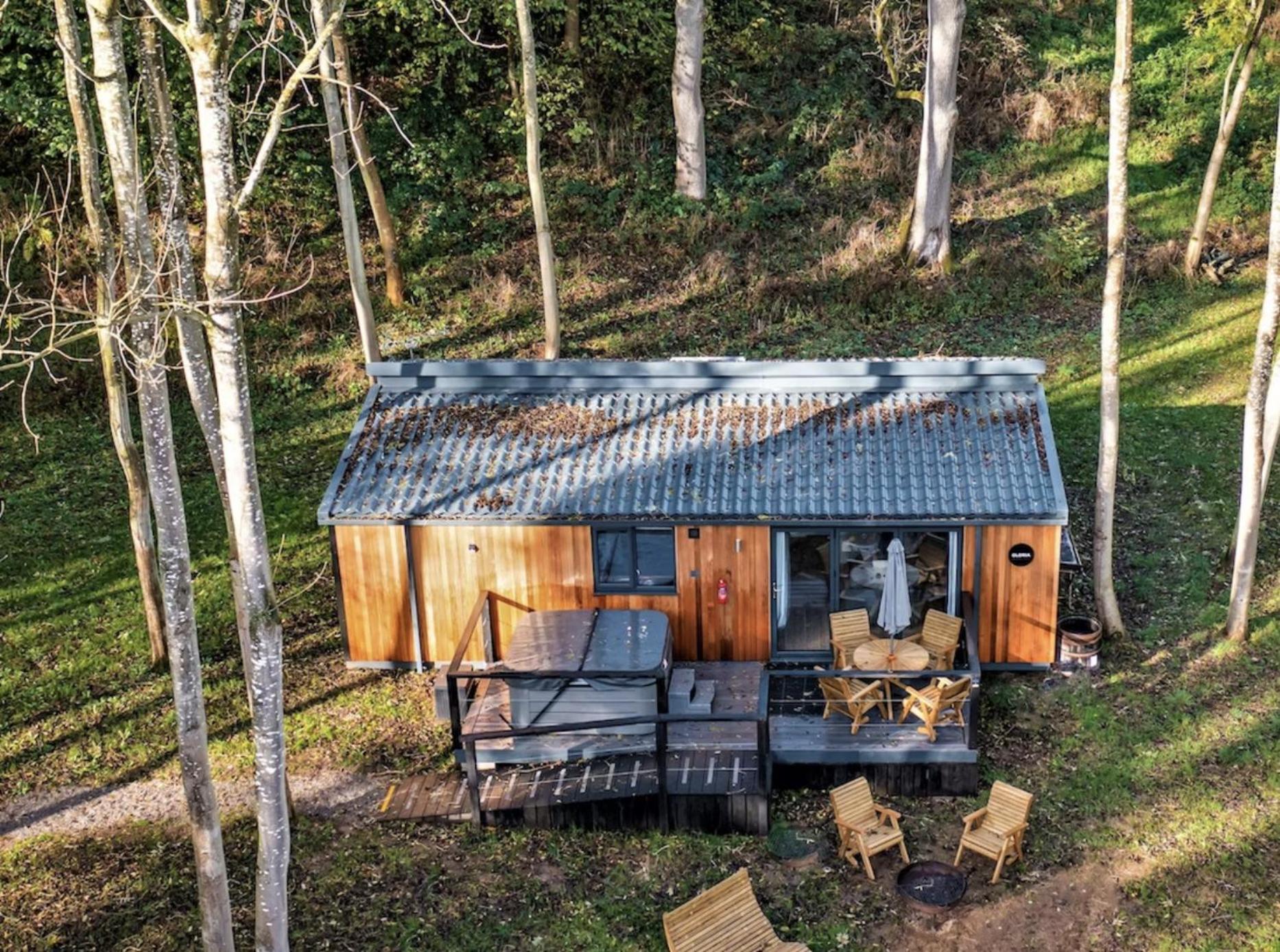 Riverside Cabins