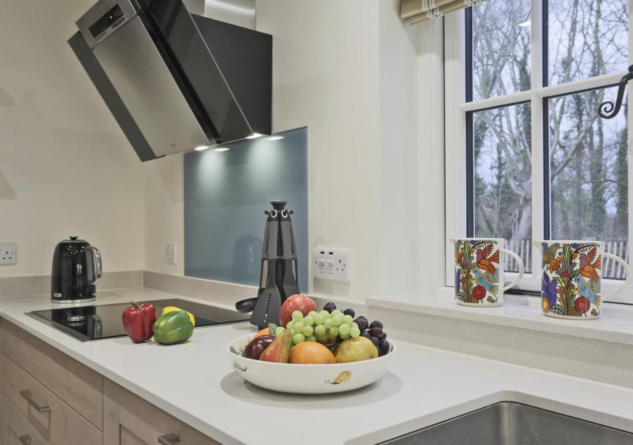 3 Bed in Frostenden oc-1hms view 5