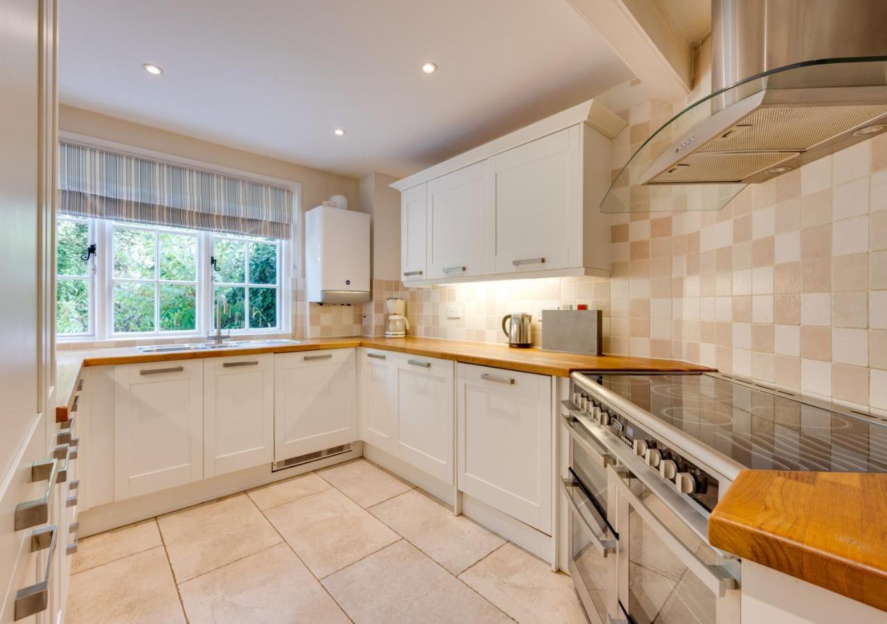 5 Bed in Thorpeness oc-whin2 view 4