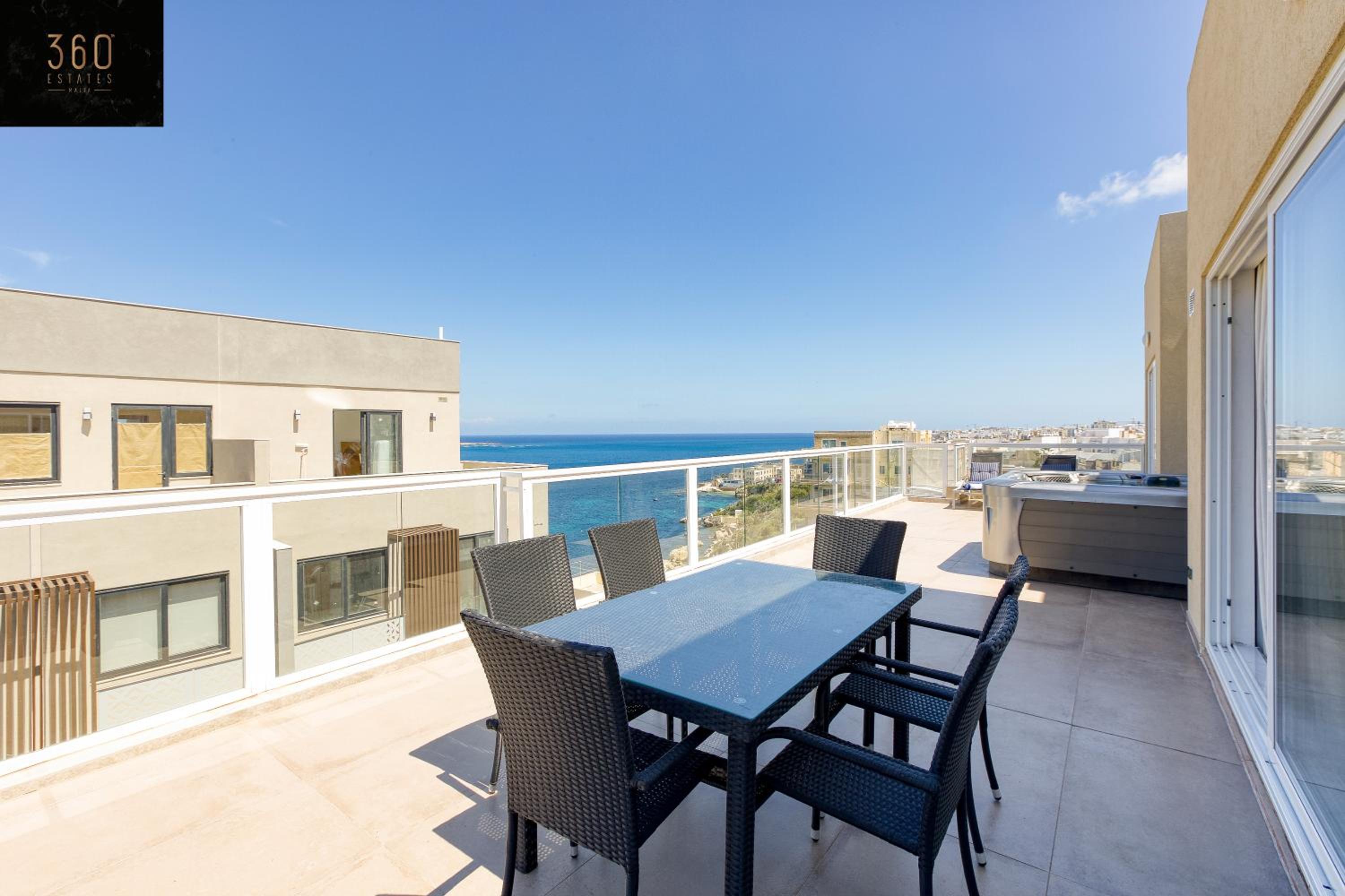 Lux Sea front Penthouse with breathtaking views in St Pauls by 360 Estates photo 2