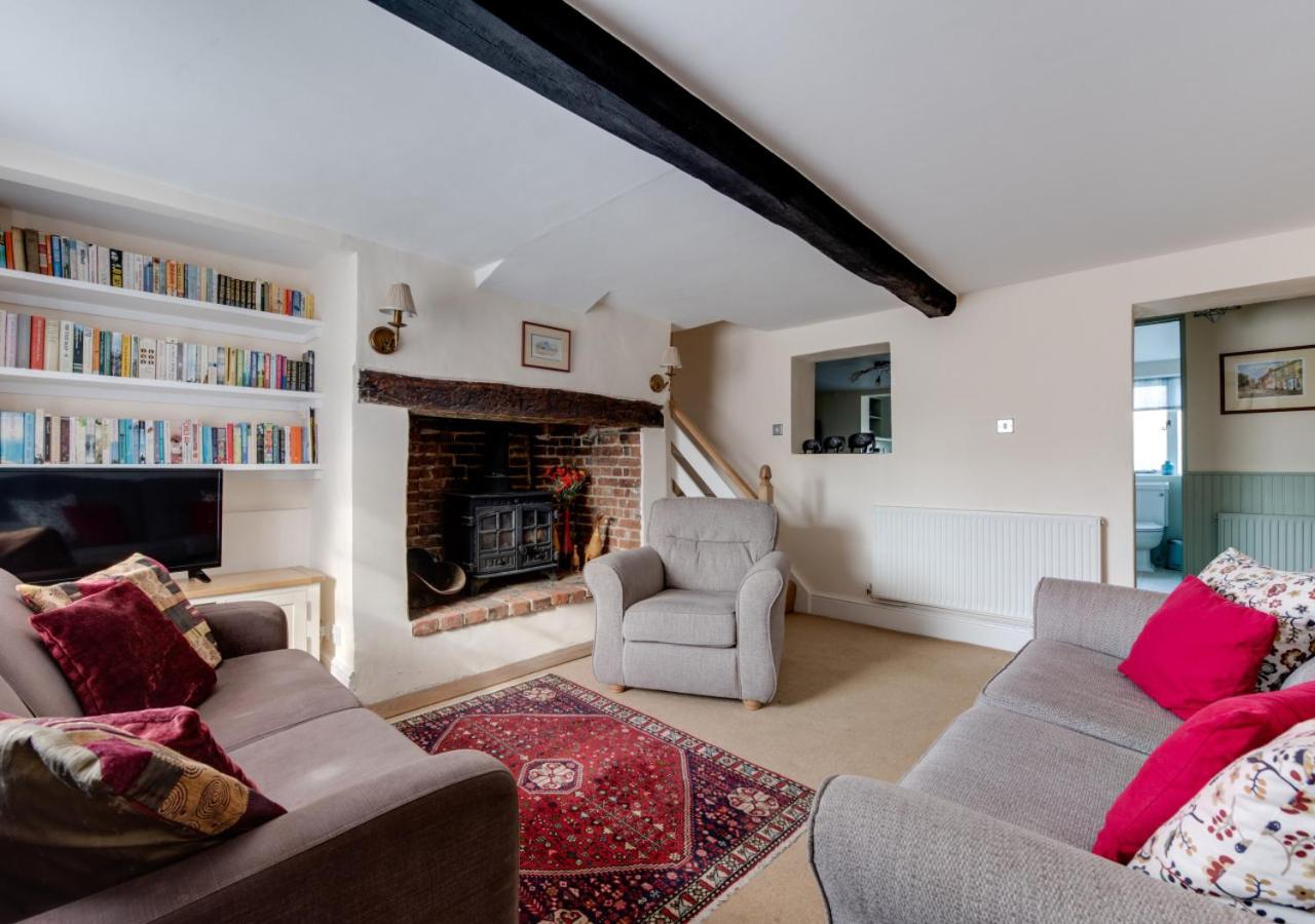 4 Bed in Southwold oc-30vs view 4