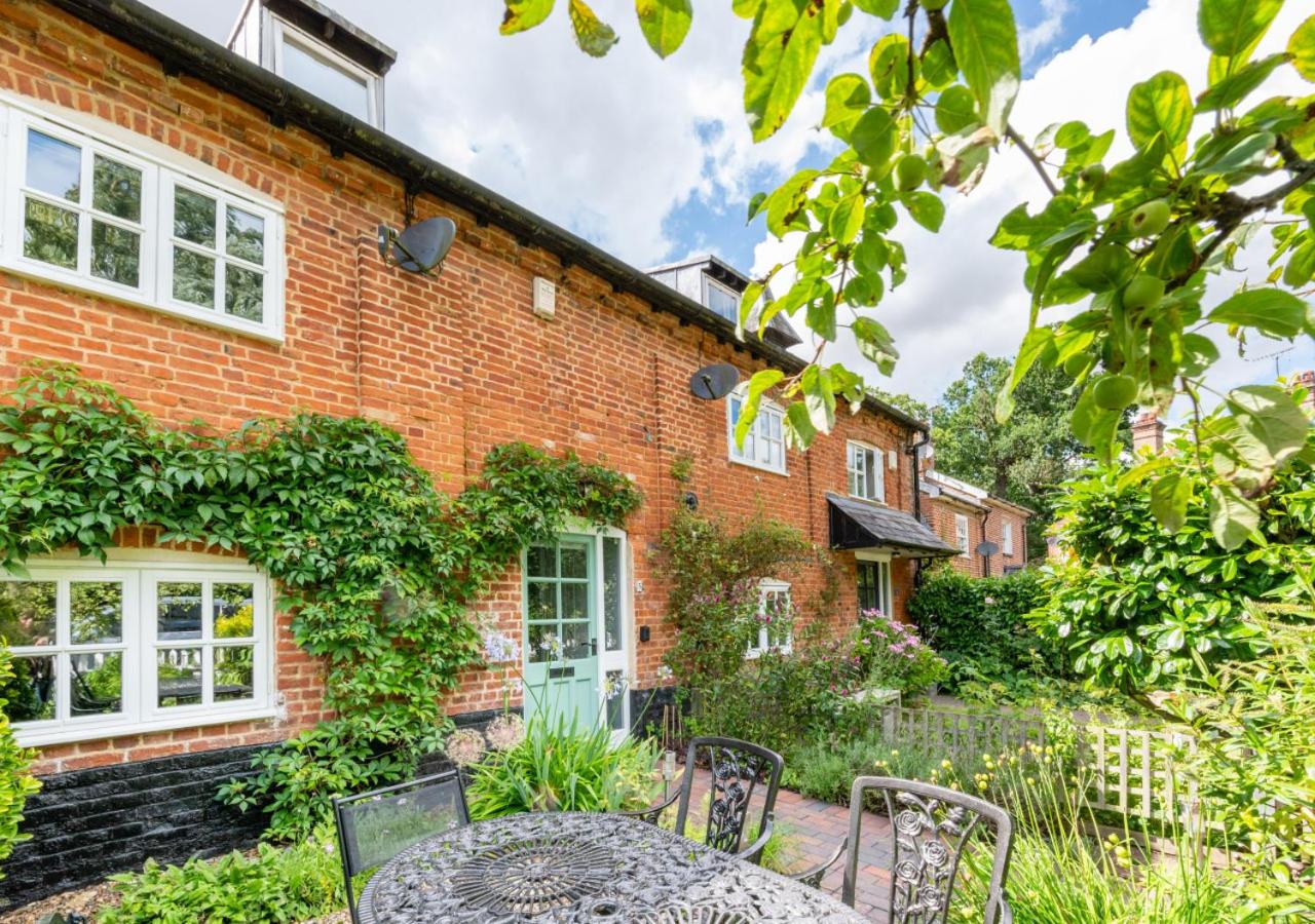 4 Bed in Halesworth oc-5river view 2