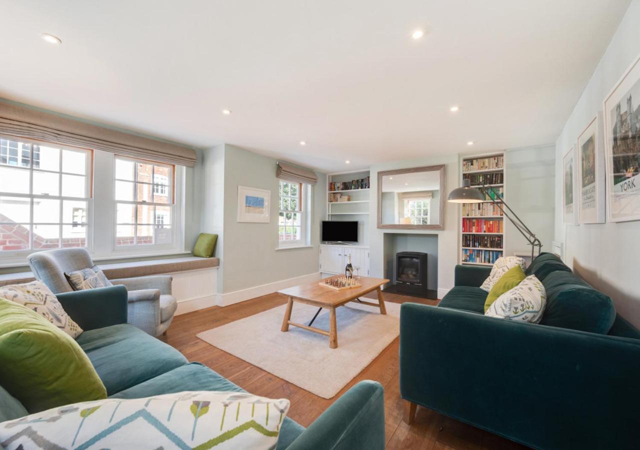 3 Bed in Southwold oc-asht view 2