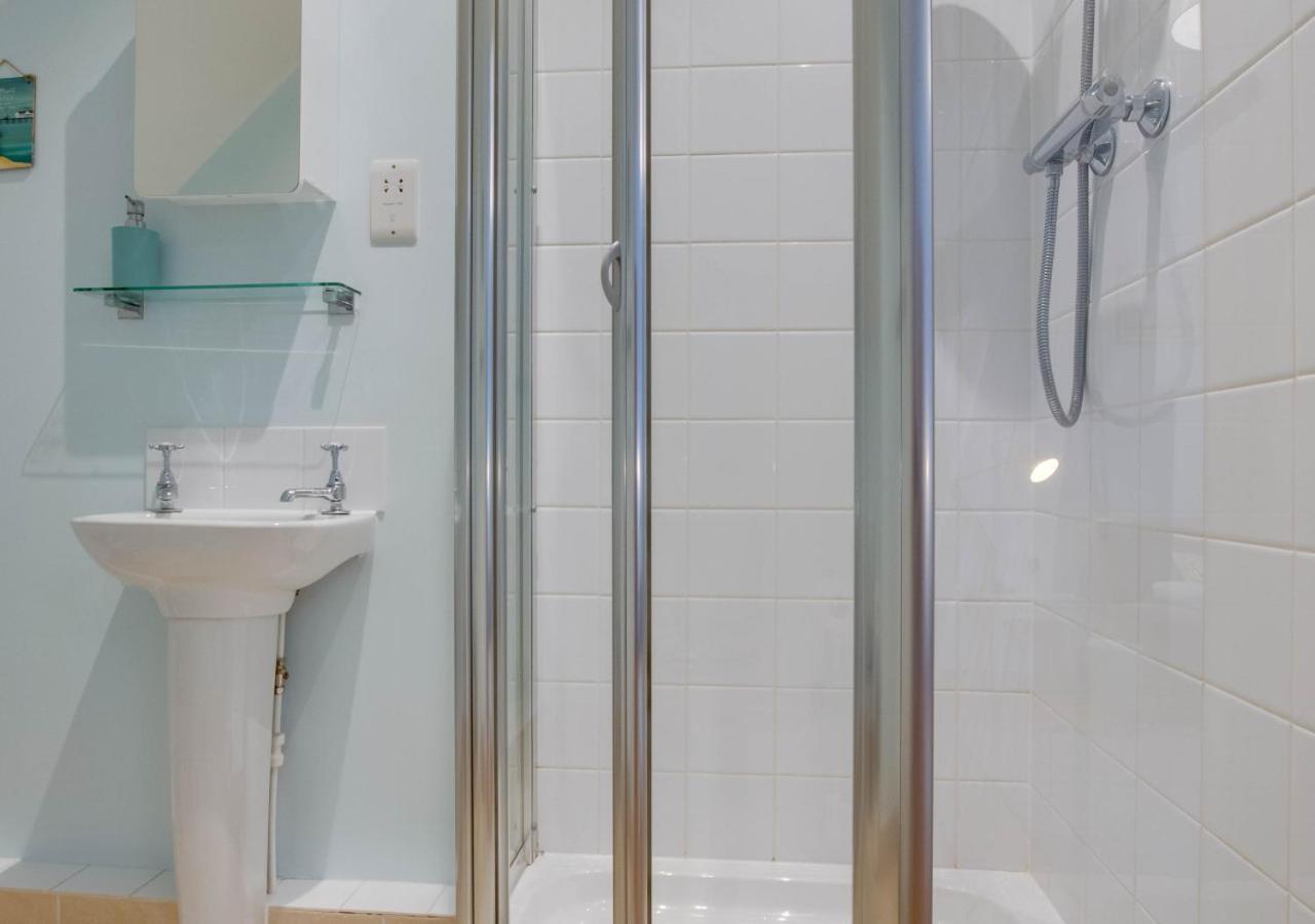 2 Bed in Southwold oc-amco