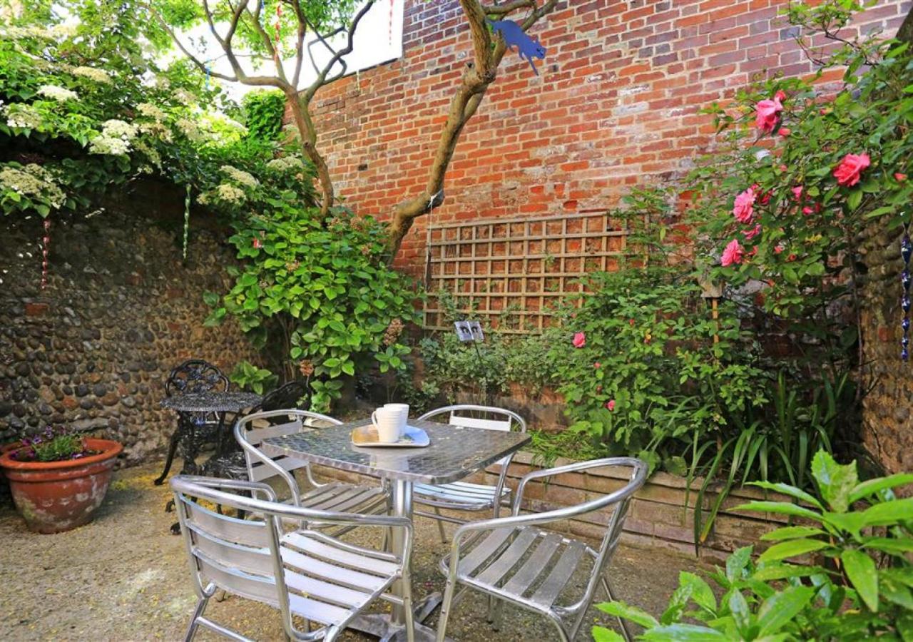 Ann Page Cottage view 4