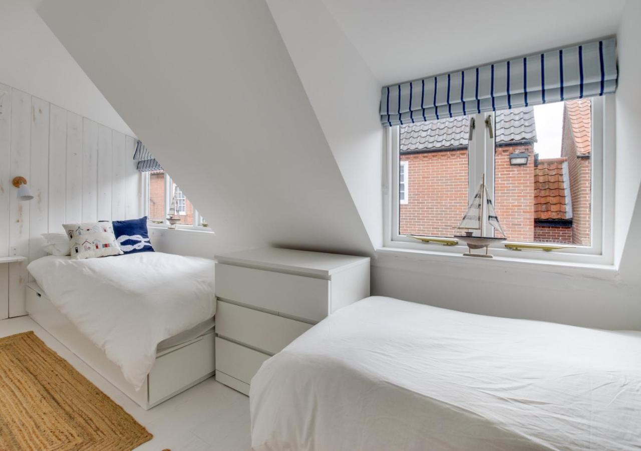 2 Bed in Southwold oc-19cs