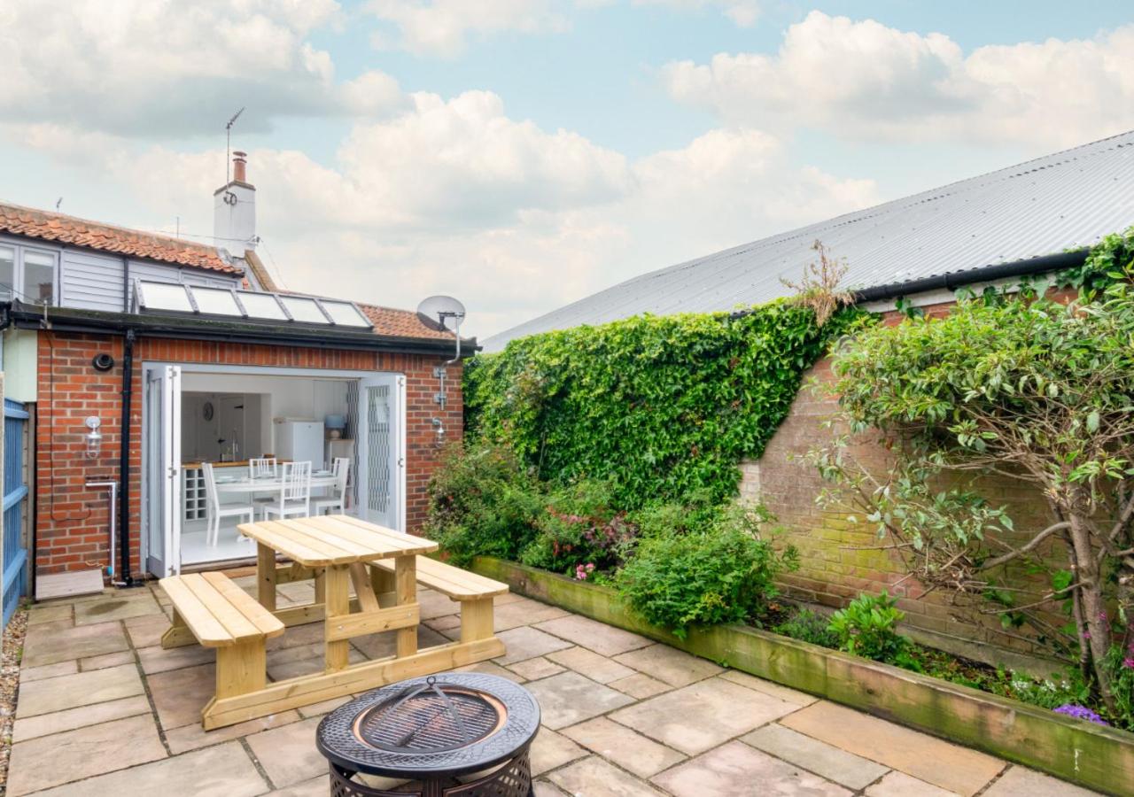 2 Bed in Southwold oc-19cs