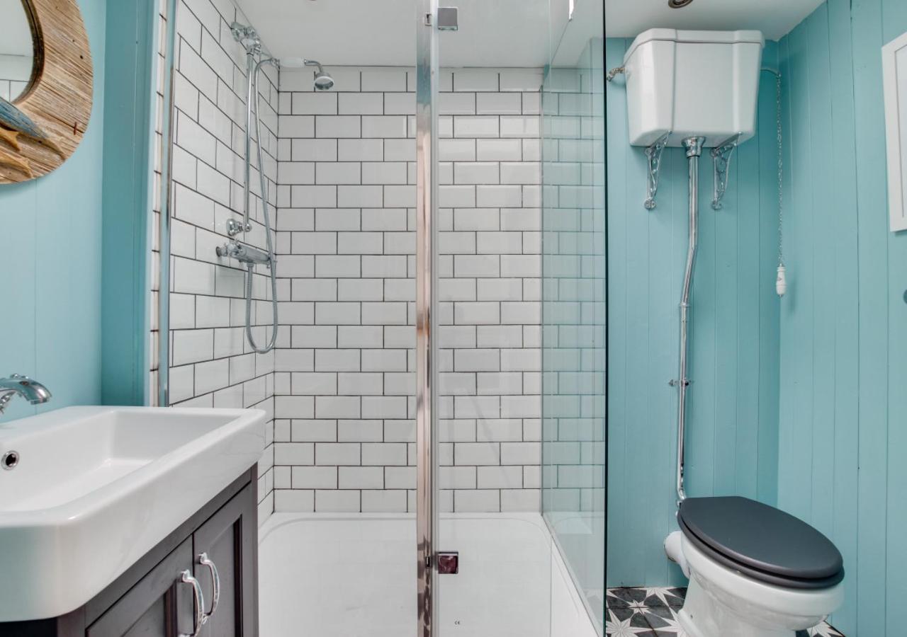 2 Bed in Southwold oc-19cs