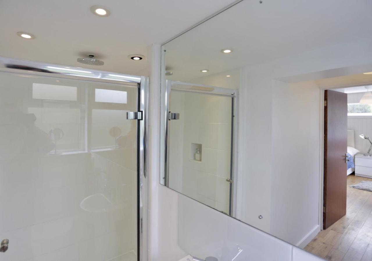 3 Bed in Southwold oc-arv