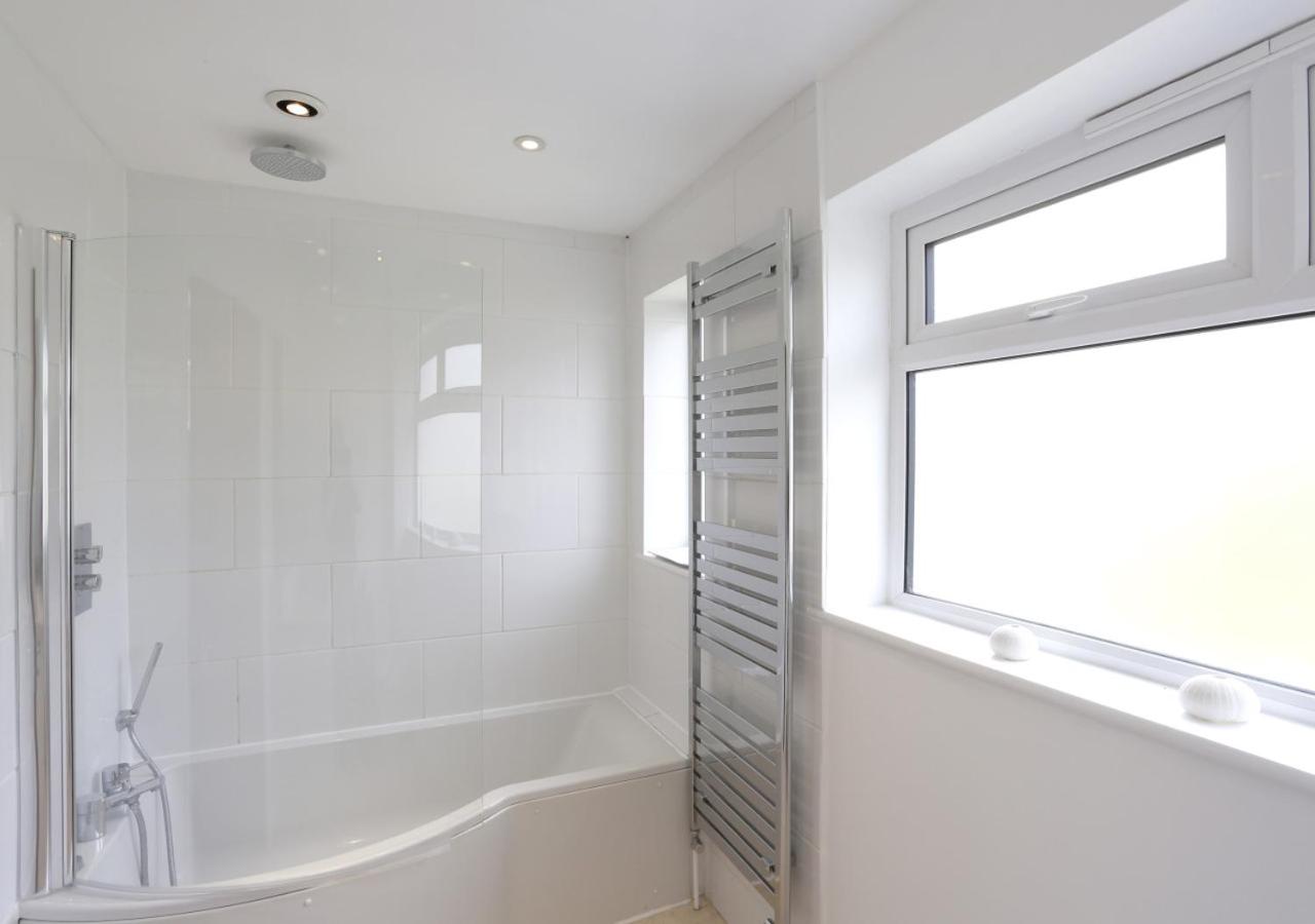 3 Bed in Southwold oc-arv