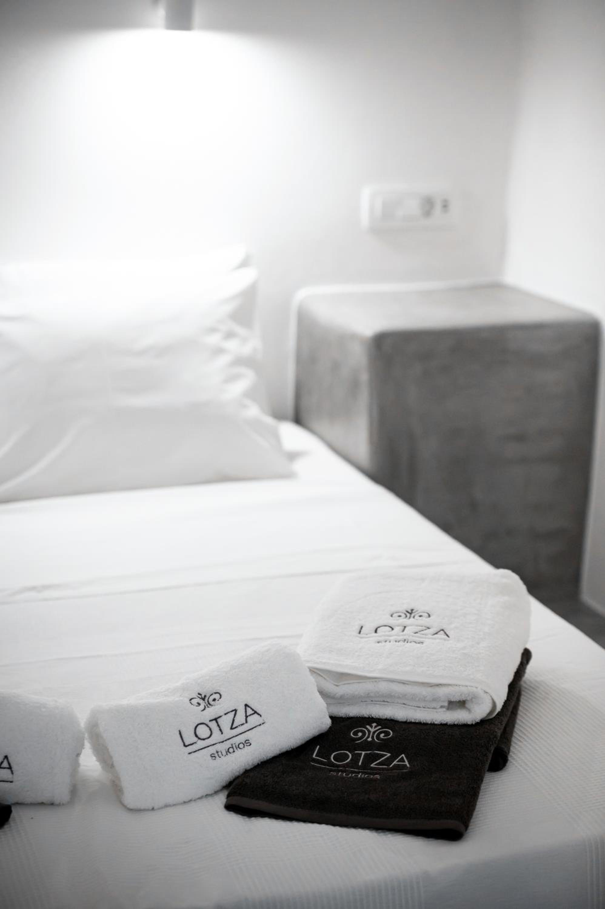 Lotza Studios photo 5