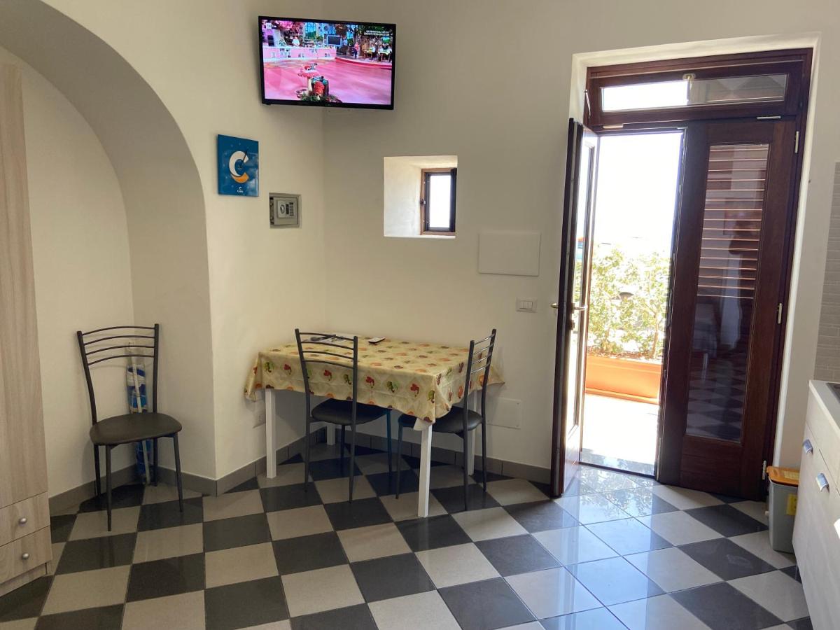 LIPARI by the Port (A) - (Holiday Housing) photo 2