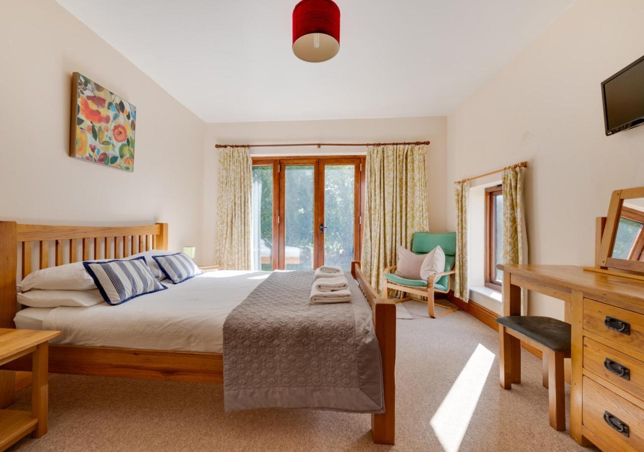 Buttercup Lodge