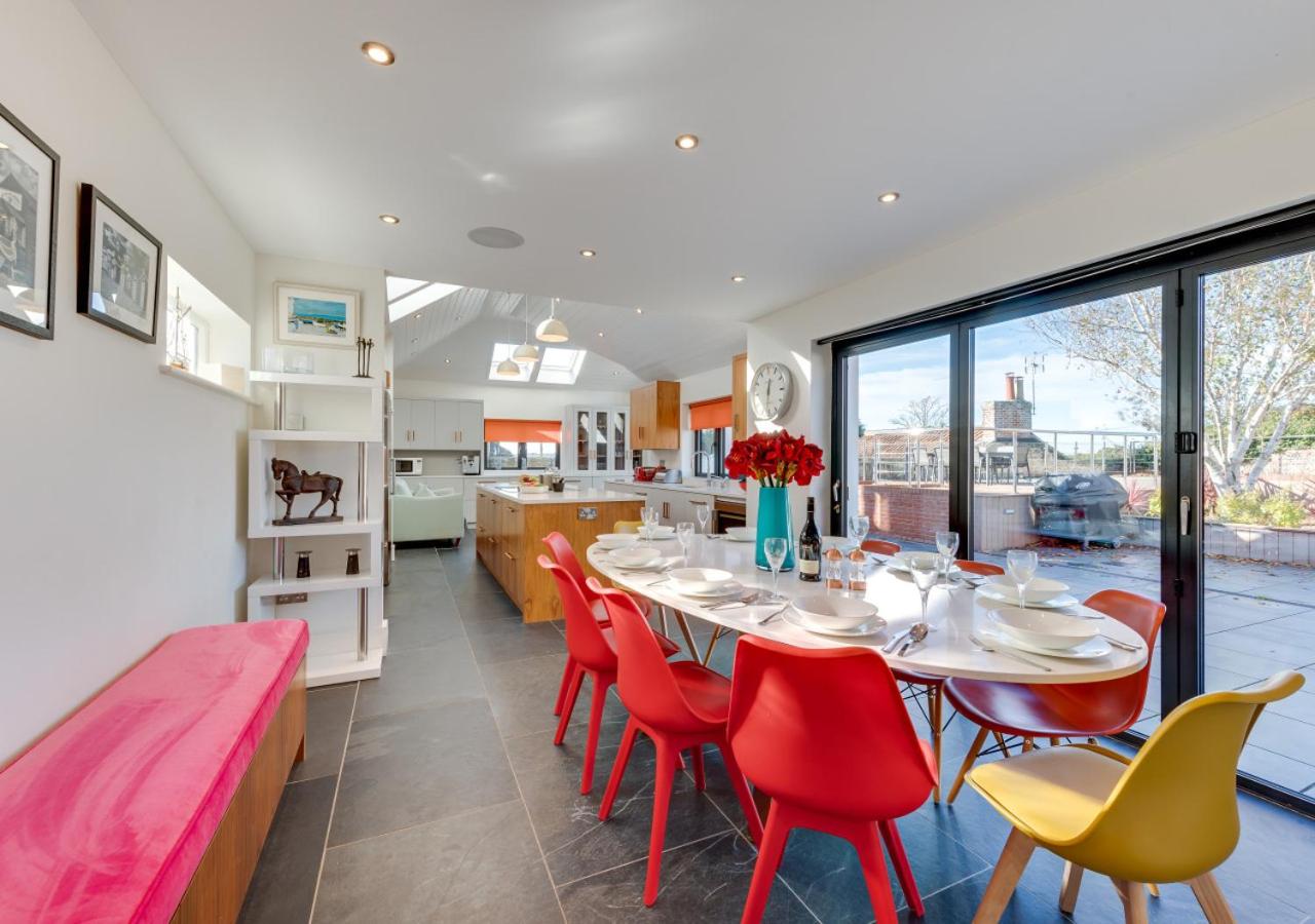 4 Bed in Southwold oc-cast view 3