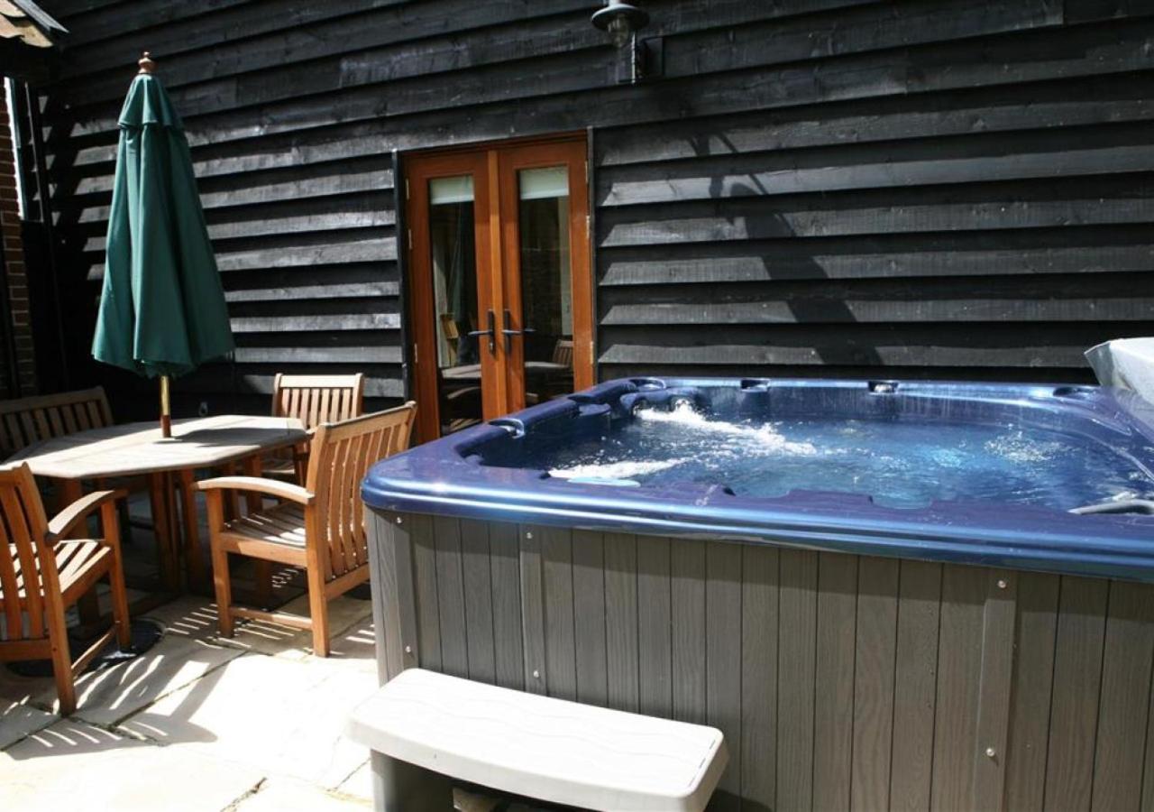 Christmas Cottage Sternfield