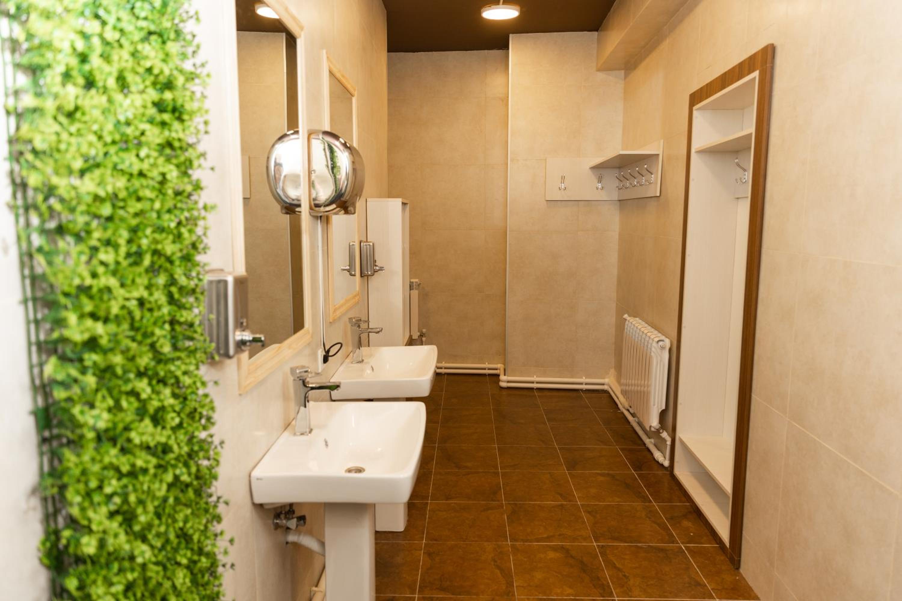 Qala Hostel Ganja