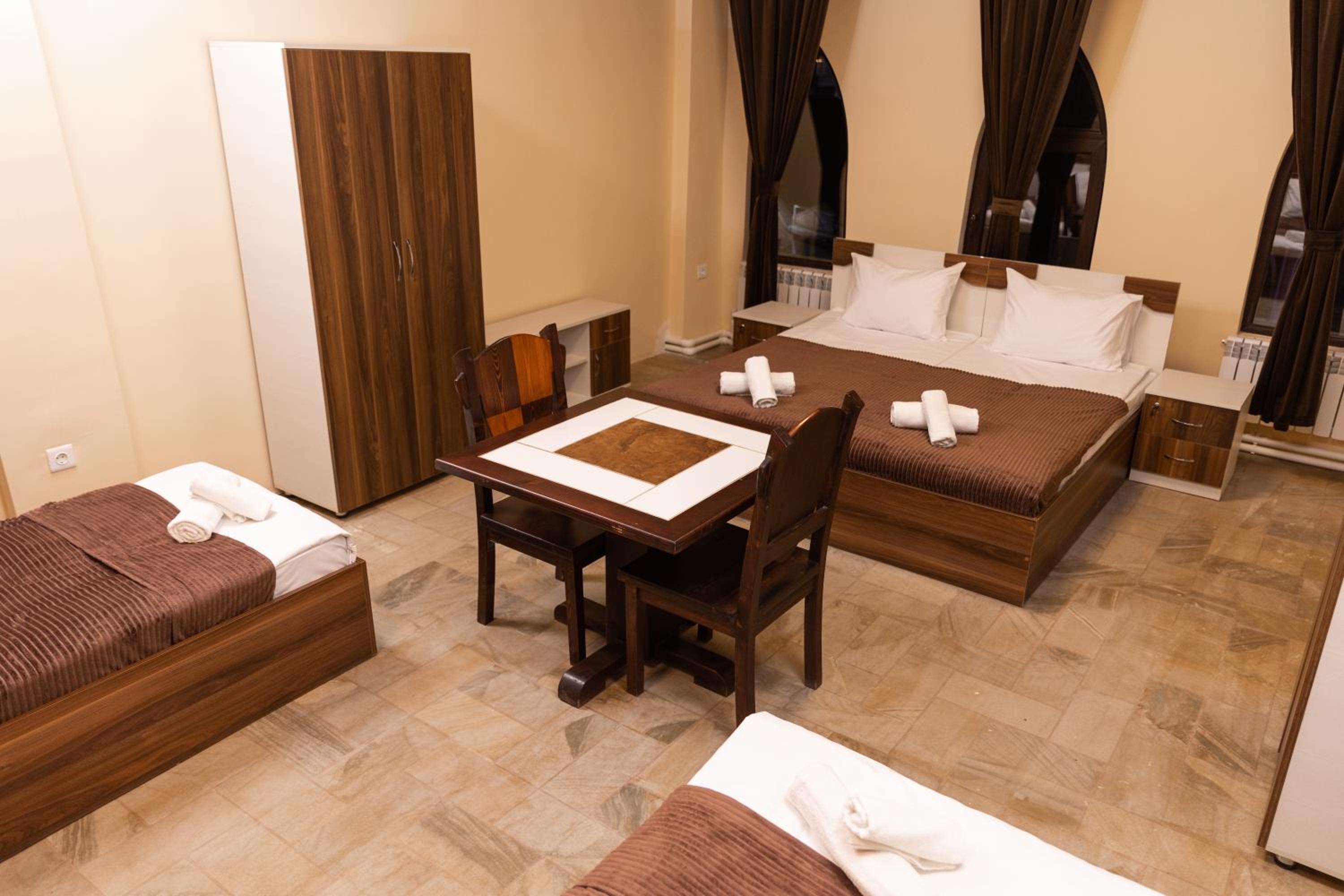 Qala Hostel Ganja