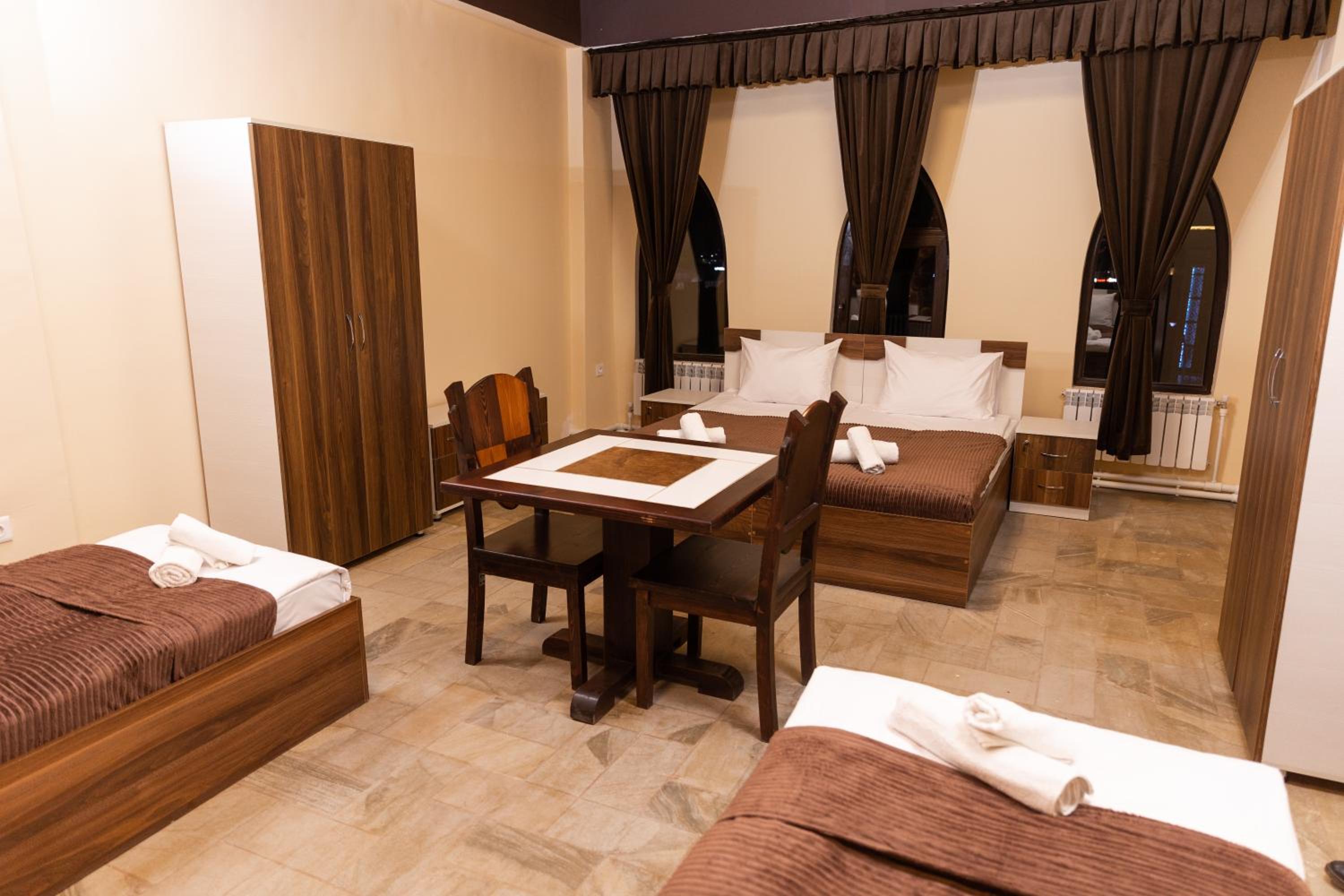 Qala Hostel Ganja