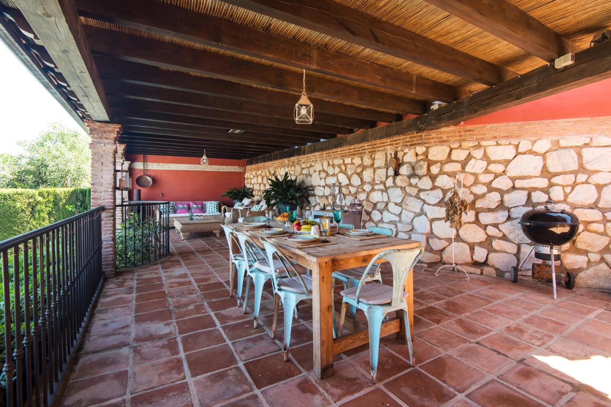 VILLA ANDALUCIA ATLANTIDA, casa con piscina privada