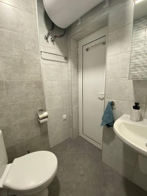 Aprilov Apartment