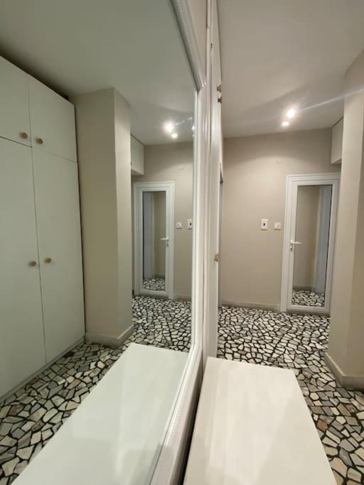 Aprilov Apartment