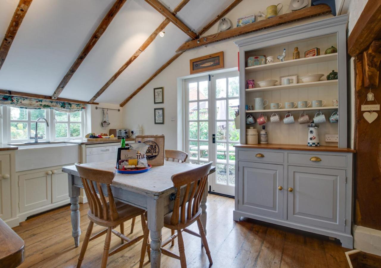 4 Bed in Wrentham oc-hdress