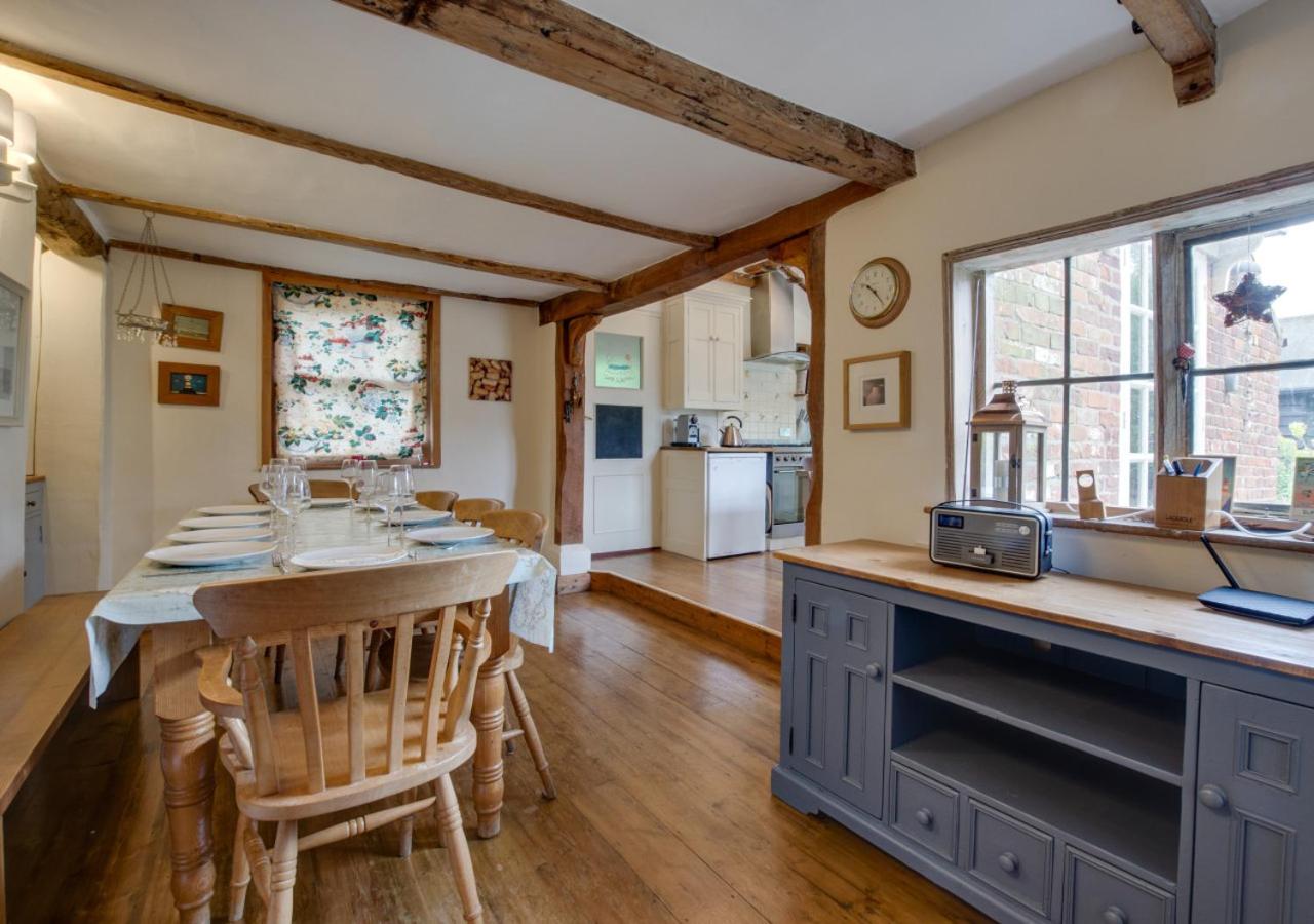4 Bed in Wrentham oc-hdress