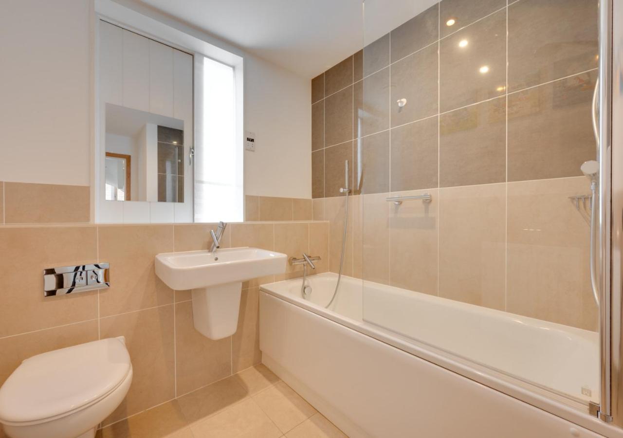 3 Bed in Southwold oc-ftw