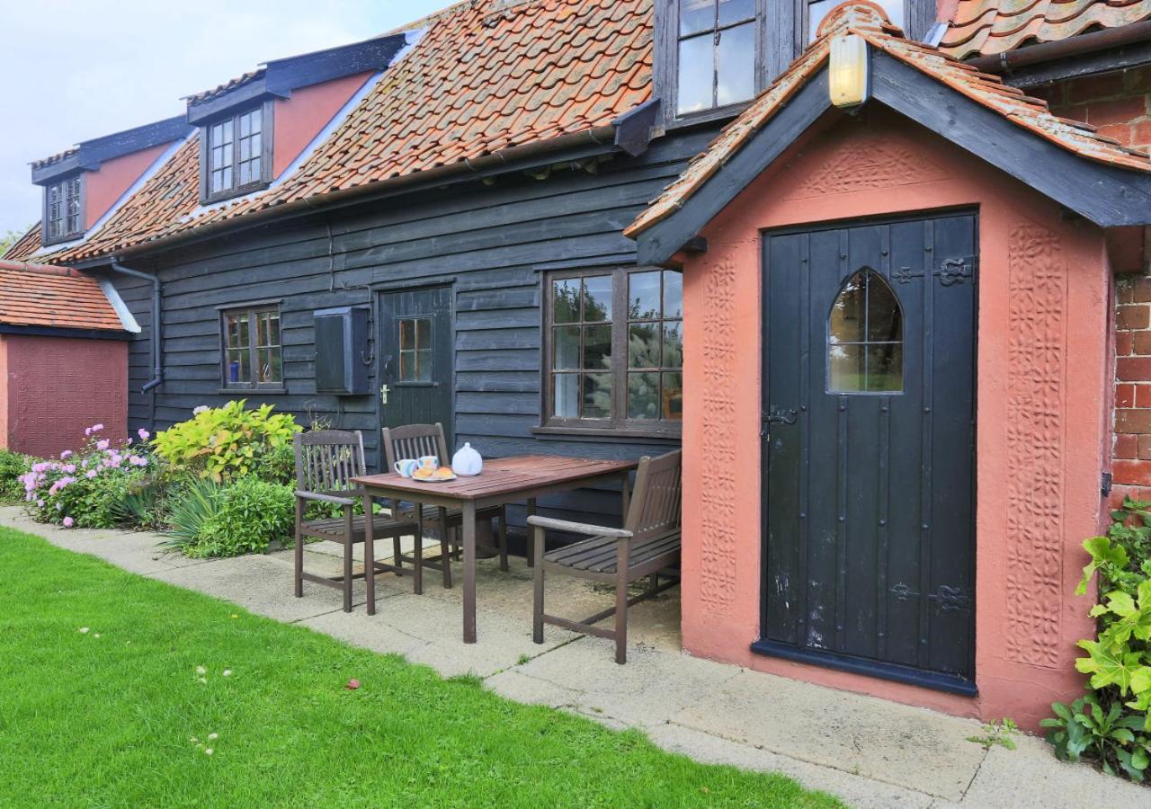 3 Bed in Hemley oc-g91