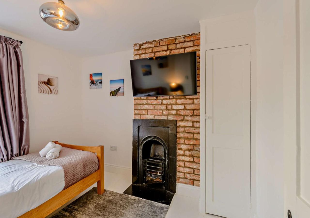 4 Bed in Ramsgate oc-h27178