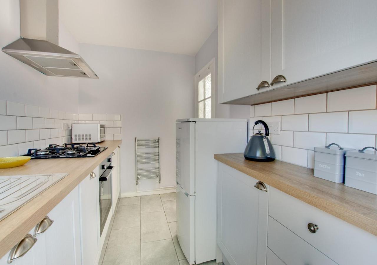 2 Bed in Southwold oc-4east view 4