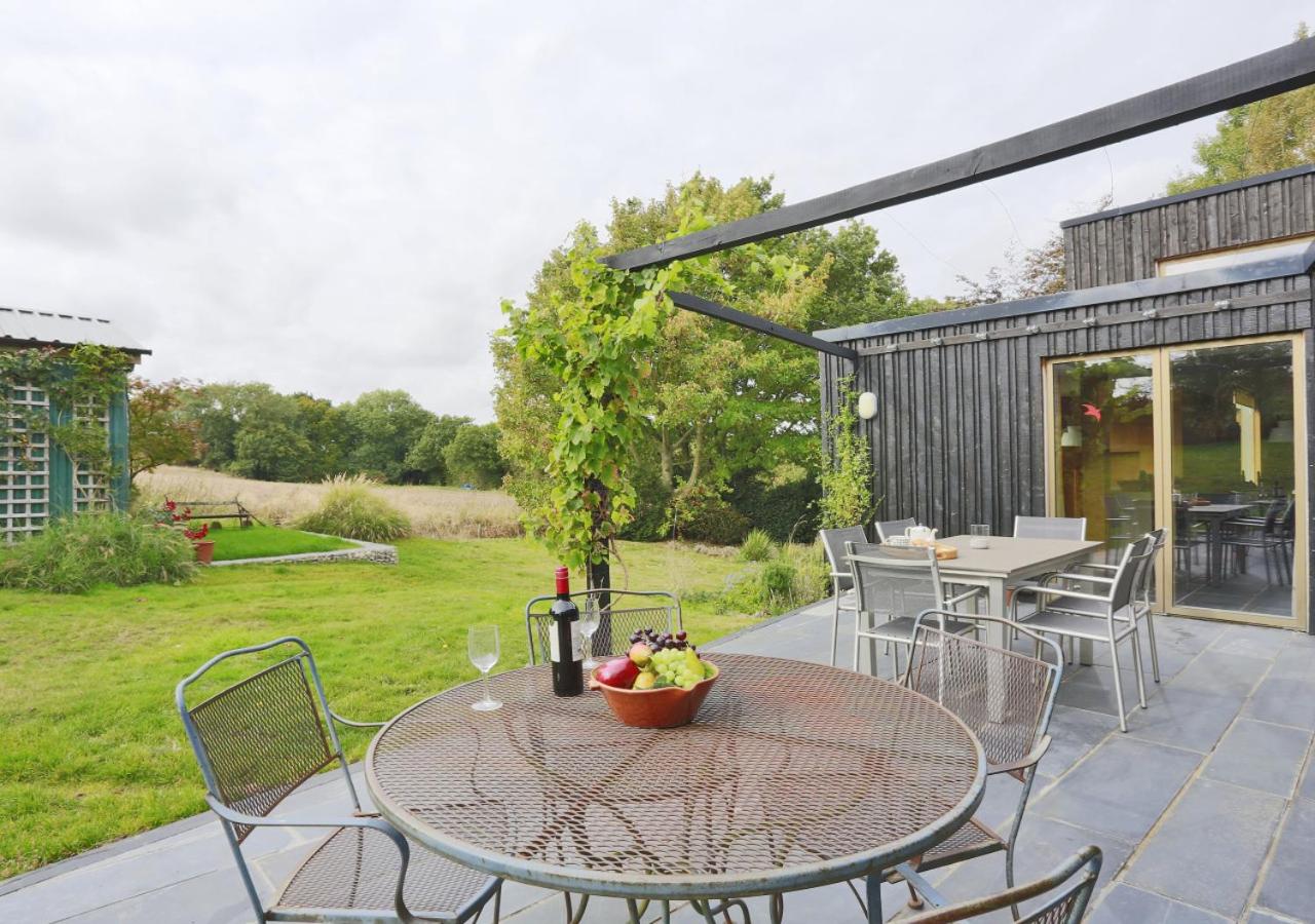 3 Bed in Bramfield oc-hglenv