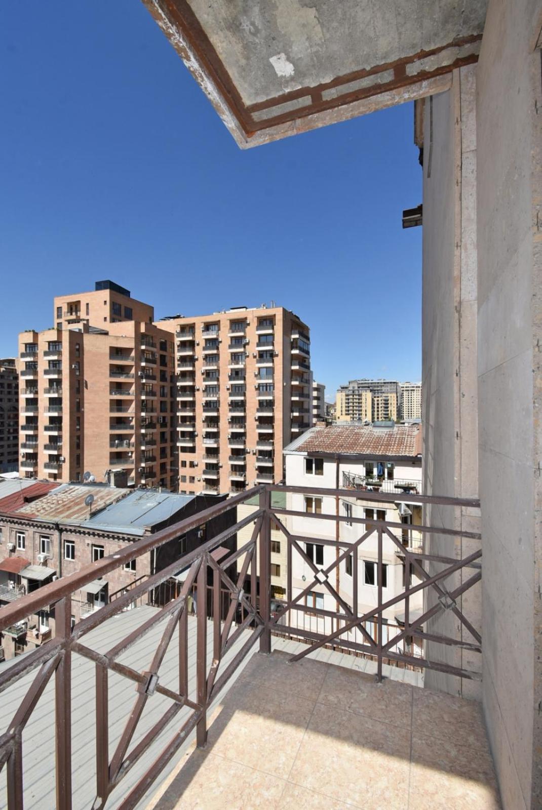 Teryan street, 4 bedrooms Luxury, Unique apartment TT888