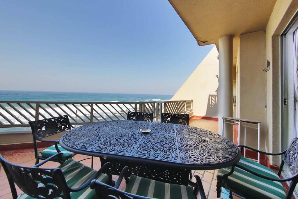 24 Isikhulu Umdloti Beachfront view 5