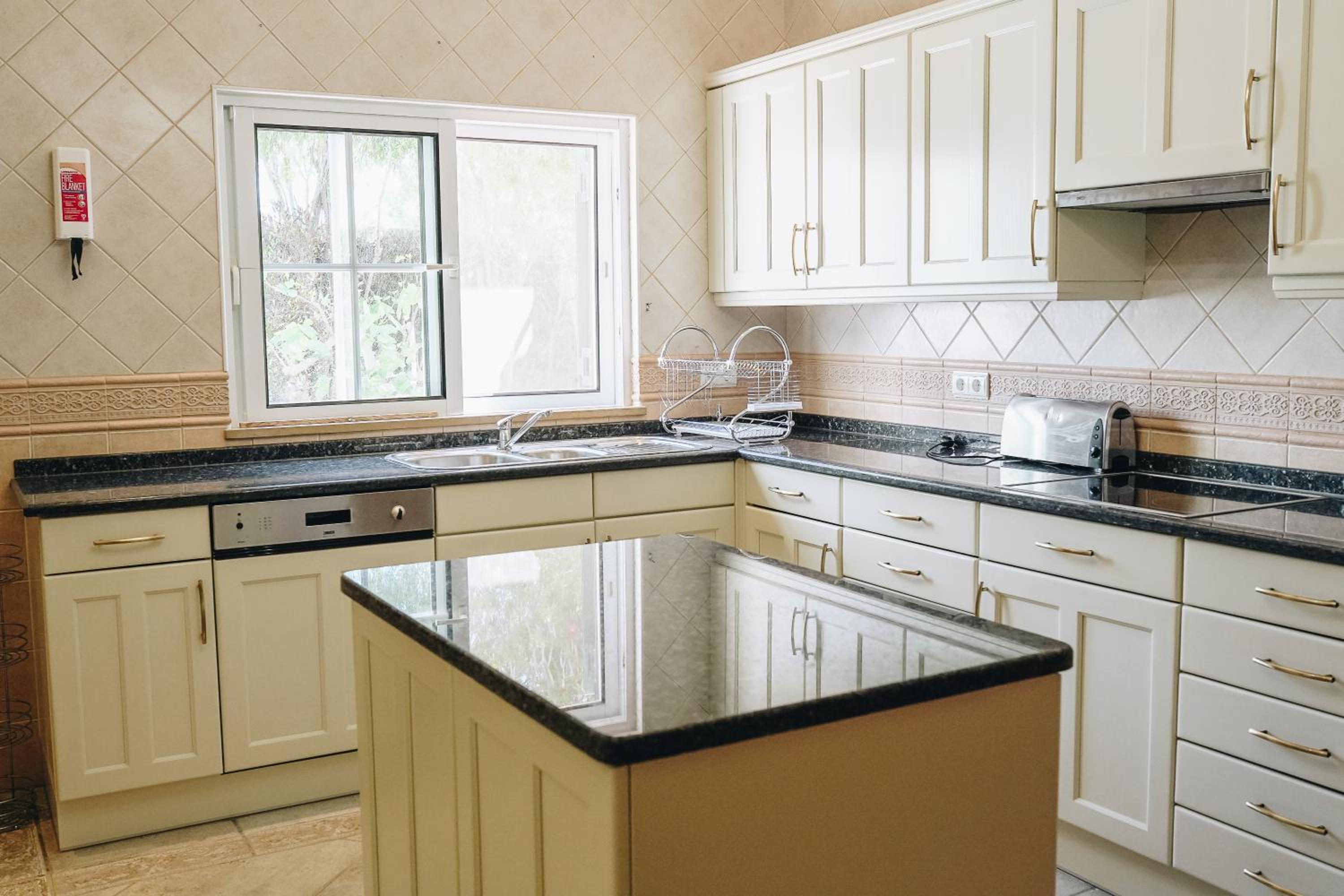 Carvoeiro Vacations - Rocha Brava Village Resort - Property Image 26