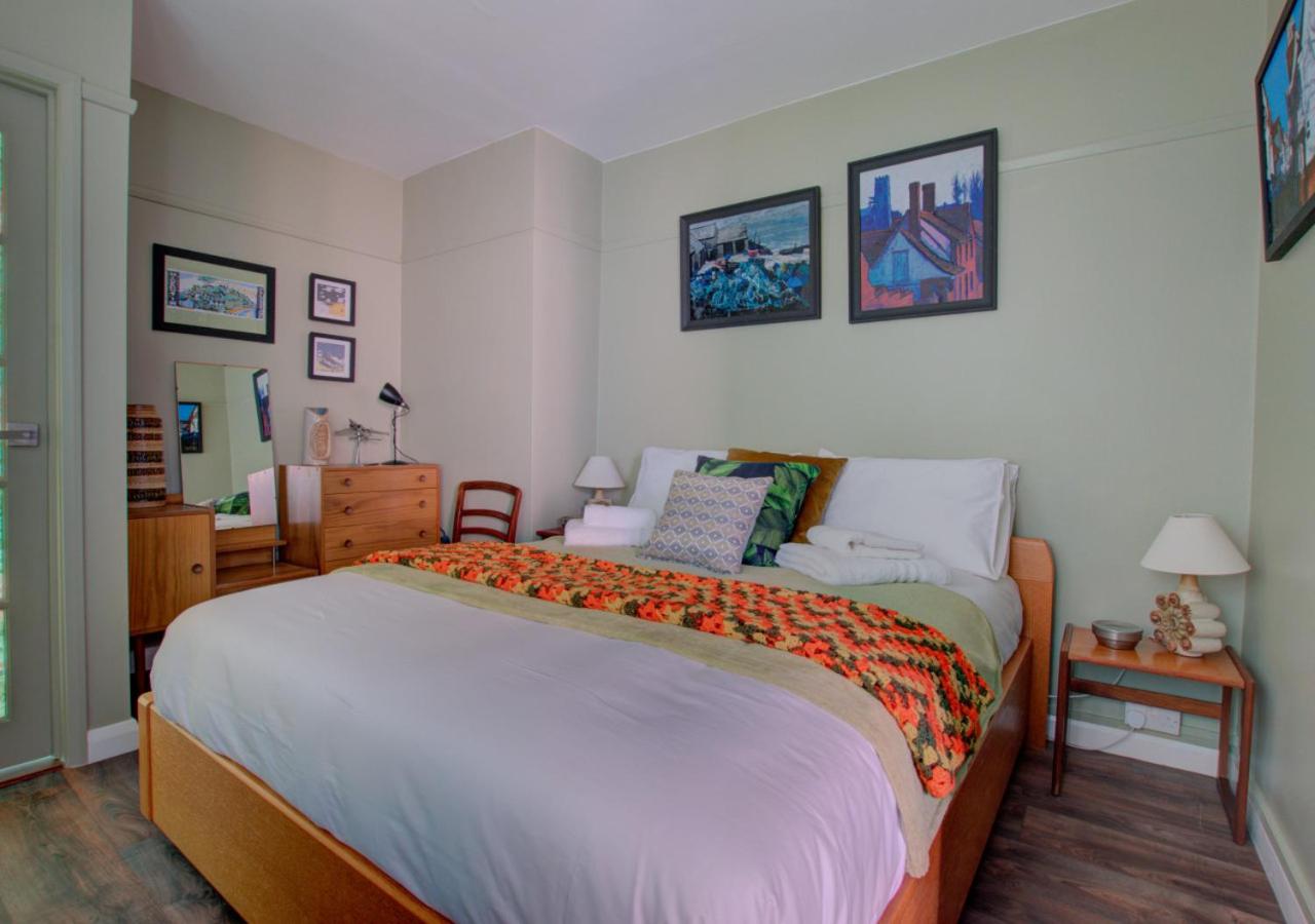 2 Bed in Felixstowe oc-hideo