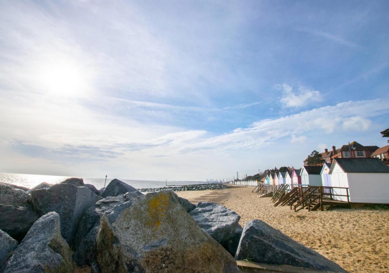 2 Bed in Felixstowe oc-hideo