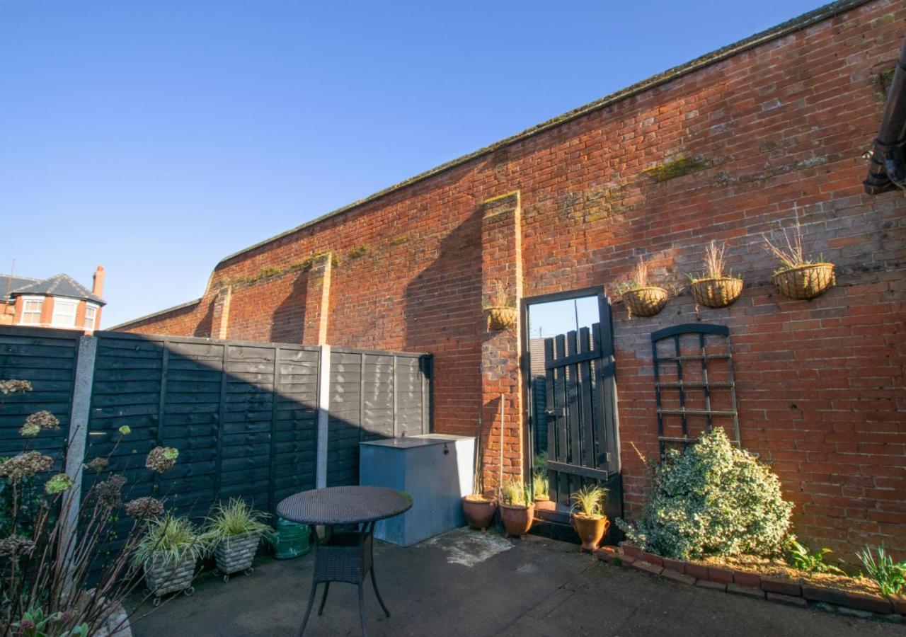 2 Bed in Felixstowe oc-hideo