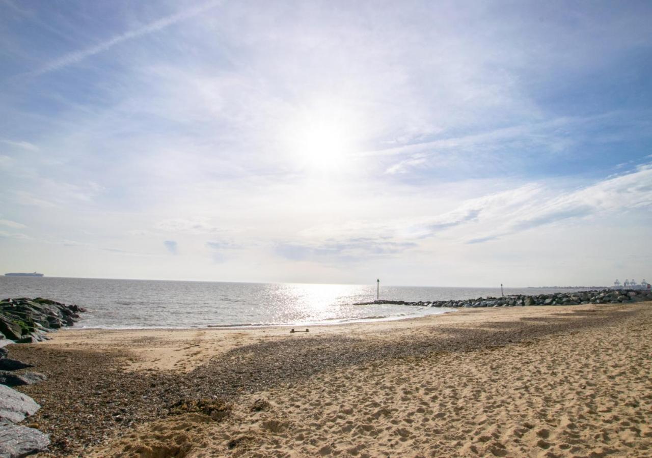 2 Bed in Felixstowe oc-hideo