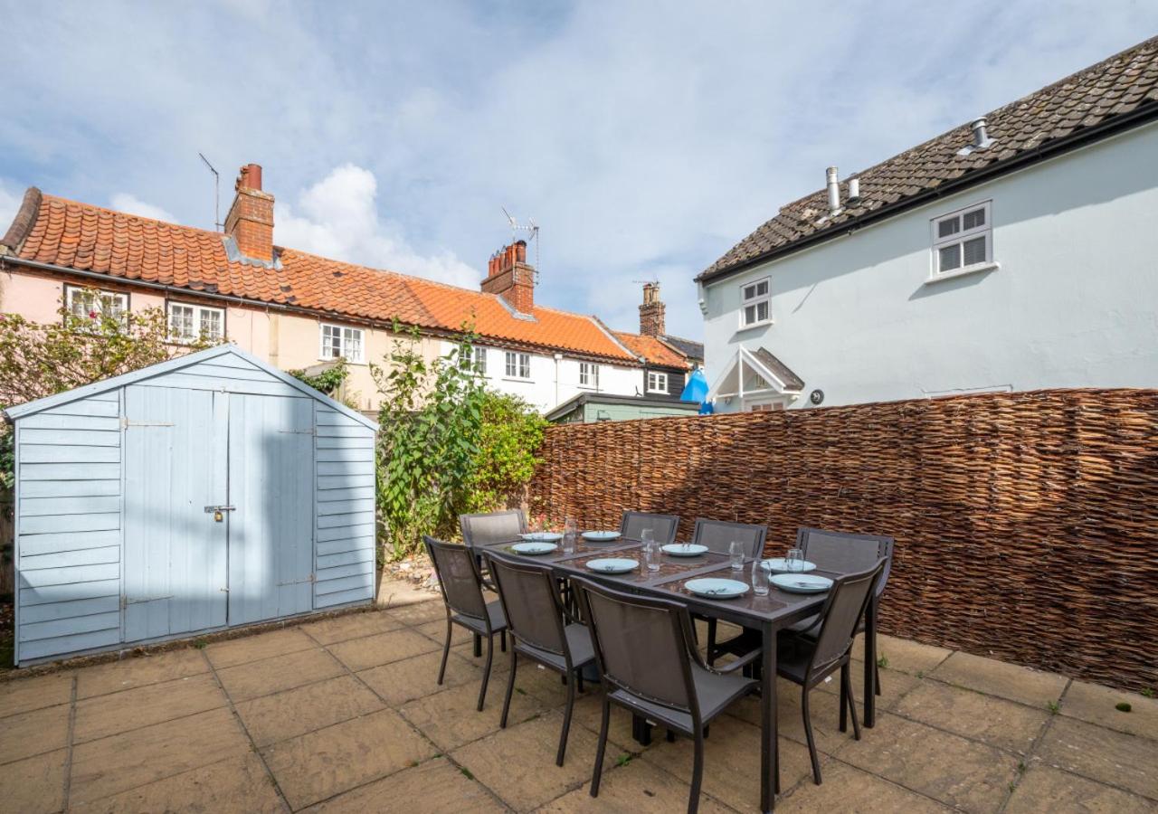 4 Bed in Southwold oc-ivy view 5