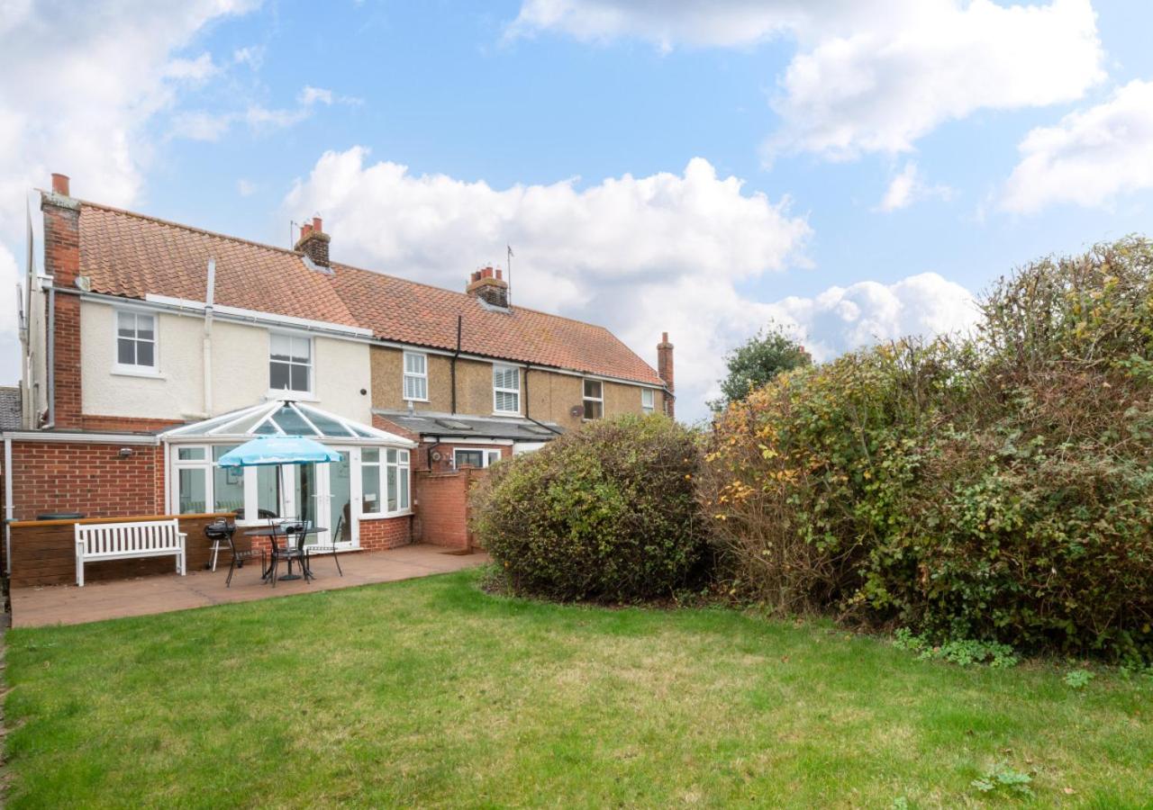 2 Bed in Southwold oc-kin