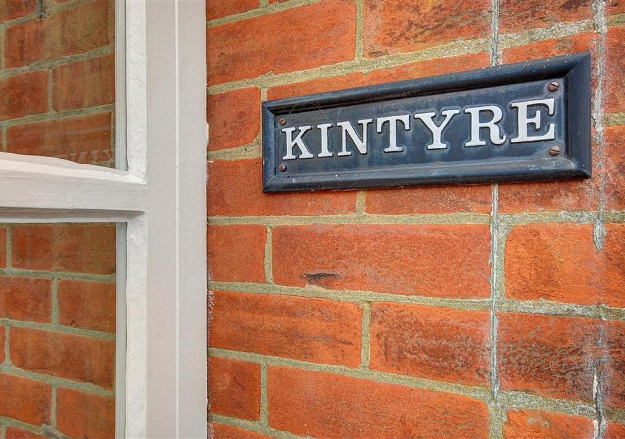 2 Bed in Southwold oc-kin