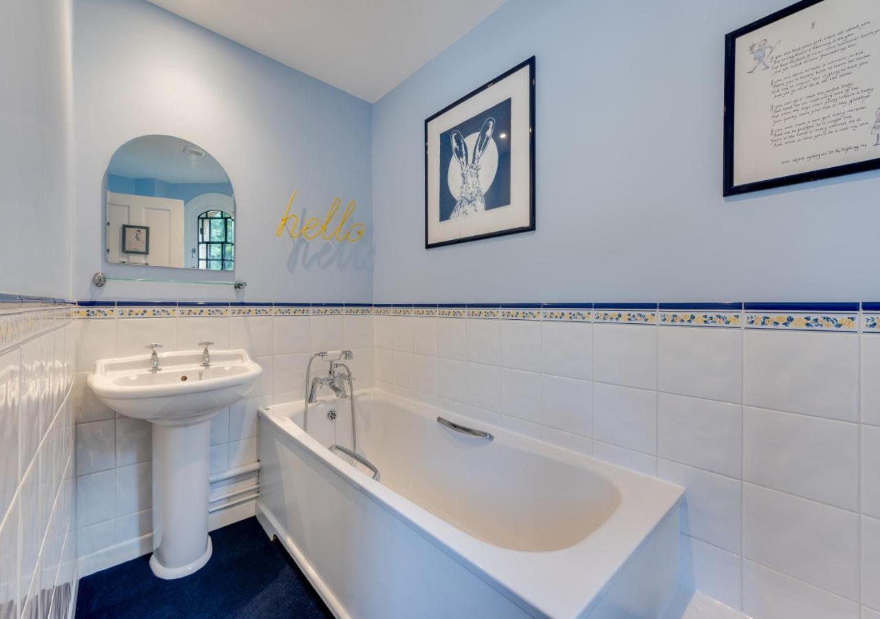 2 Bed in Tunstall oc-ivylod view 3