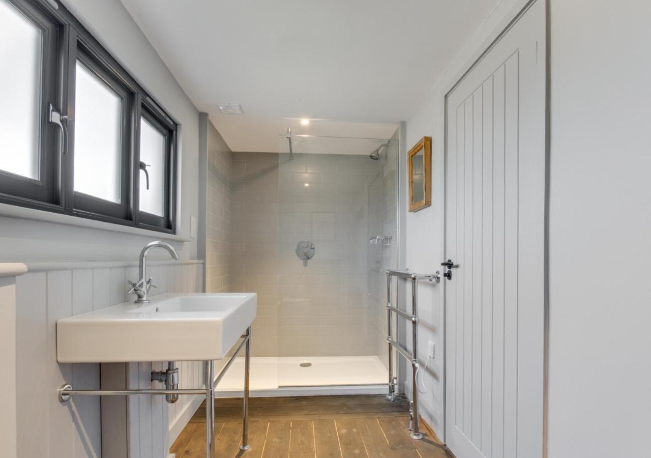 5 Bed in Walberswick oc-lev