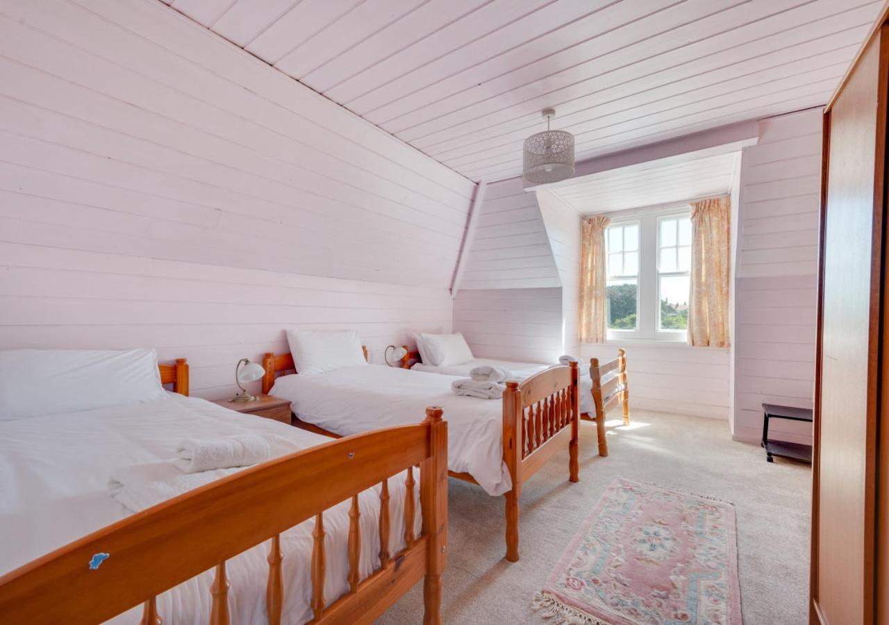 6 Bed in Southwold oc-marr
