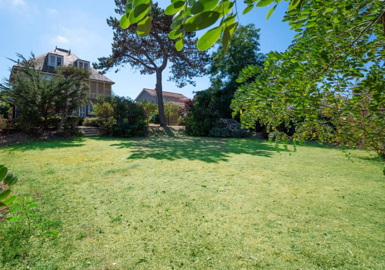 6 Bed in Southwold oc-marr