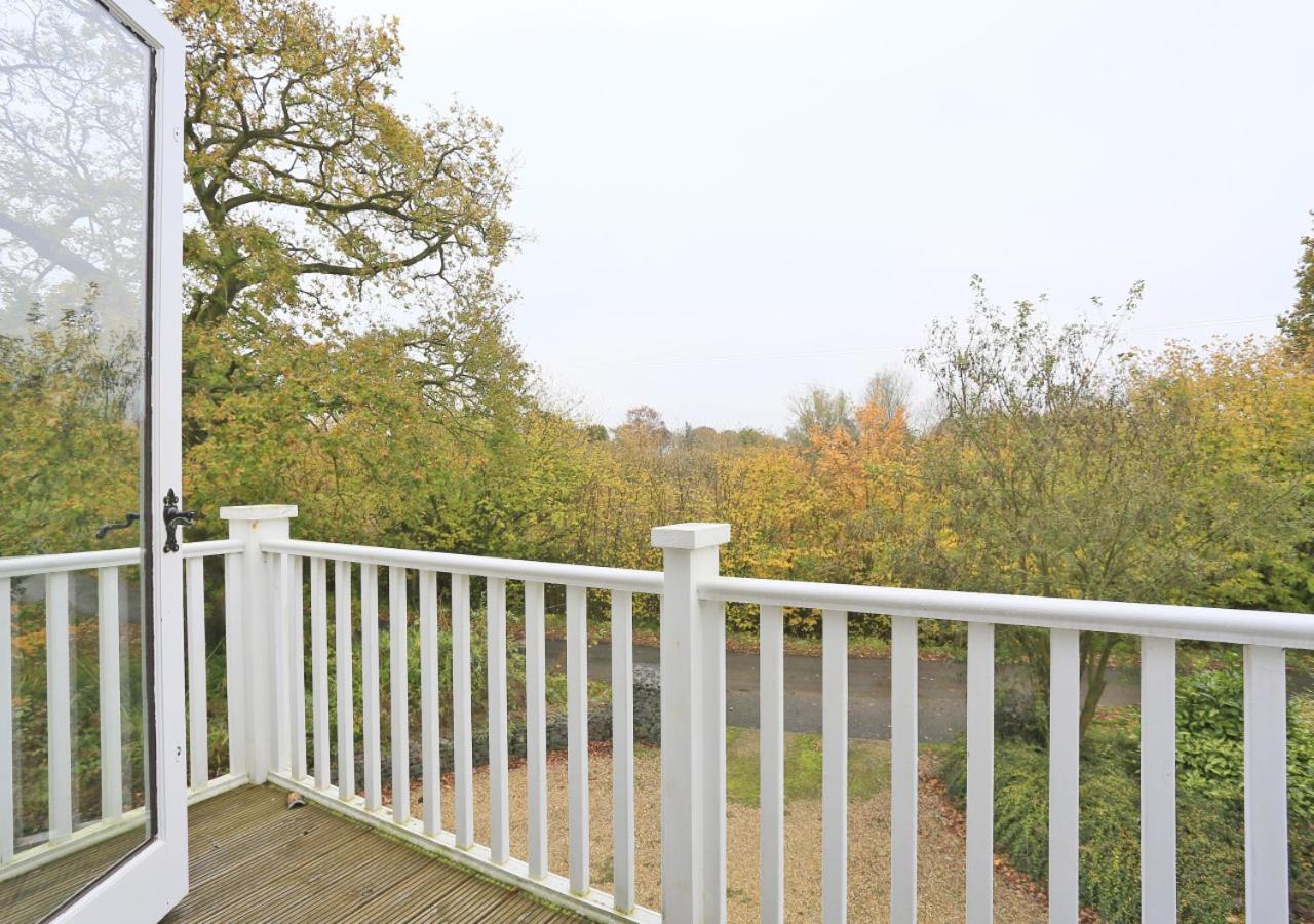 3 Bed in Ufford oc-sfmea