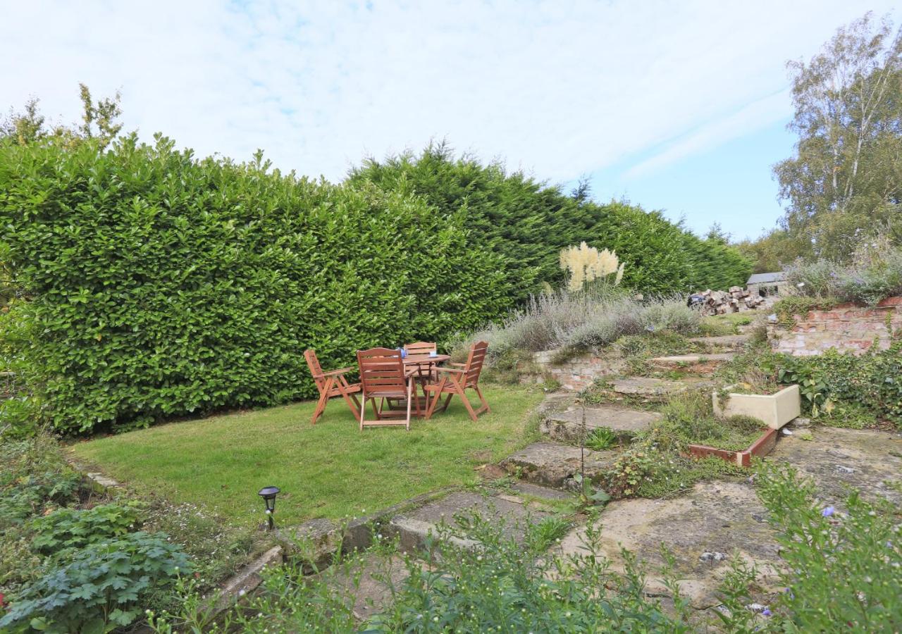 2 Bed in Ufford oc-sfmcu